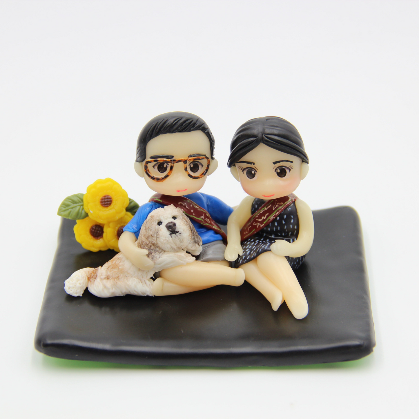 Custom made cake toppers with pet, personalized clay figurines for pet lovers, 6cm clay miniature