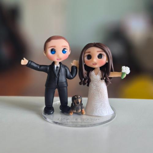 Personalized Wedding Cake Topper Figurines | Handmade with Air-Dry Clay | Customizable 10cm Figurines, Wedding Cake Clay Figurines